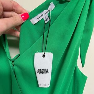 Such an elegant dress so flattering